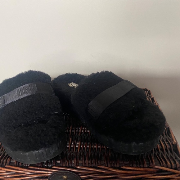 UGG Black Fluffy Slippers - Picture 2 of 6